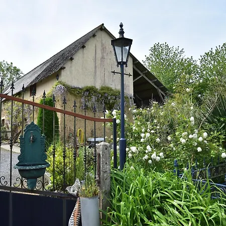 Rustic With Garden In Normandy, Cleaning Included 度假居 *
