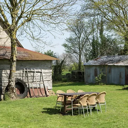 Rustic With Garden In Normandy, Cleaning Included 度假居